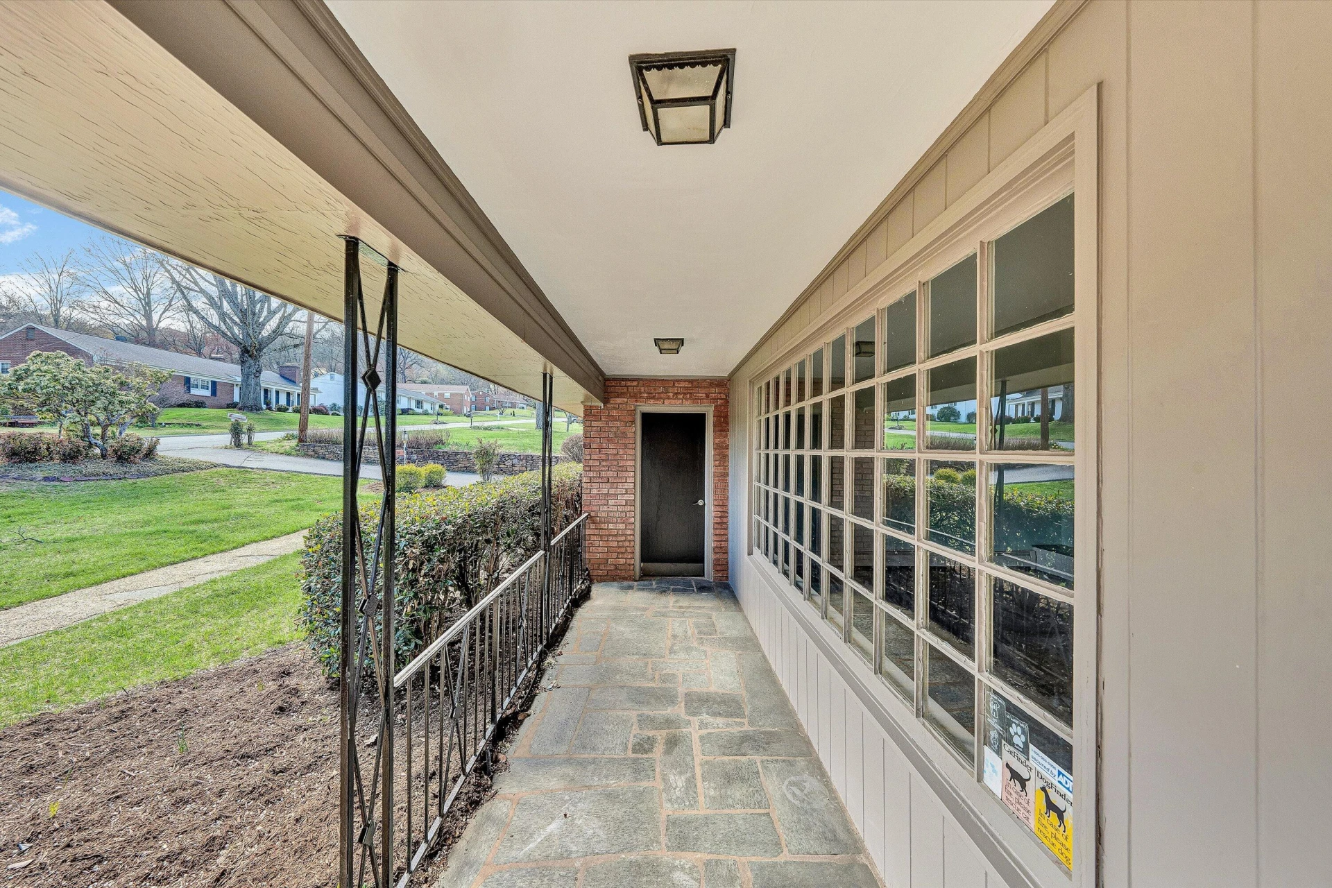 2240 Pommel DR - Photo 10