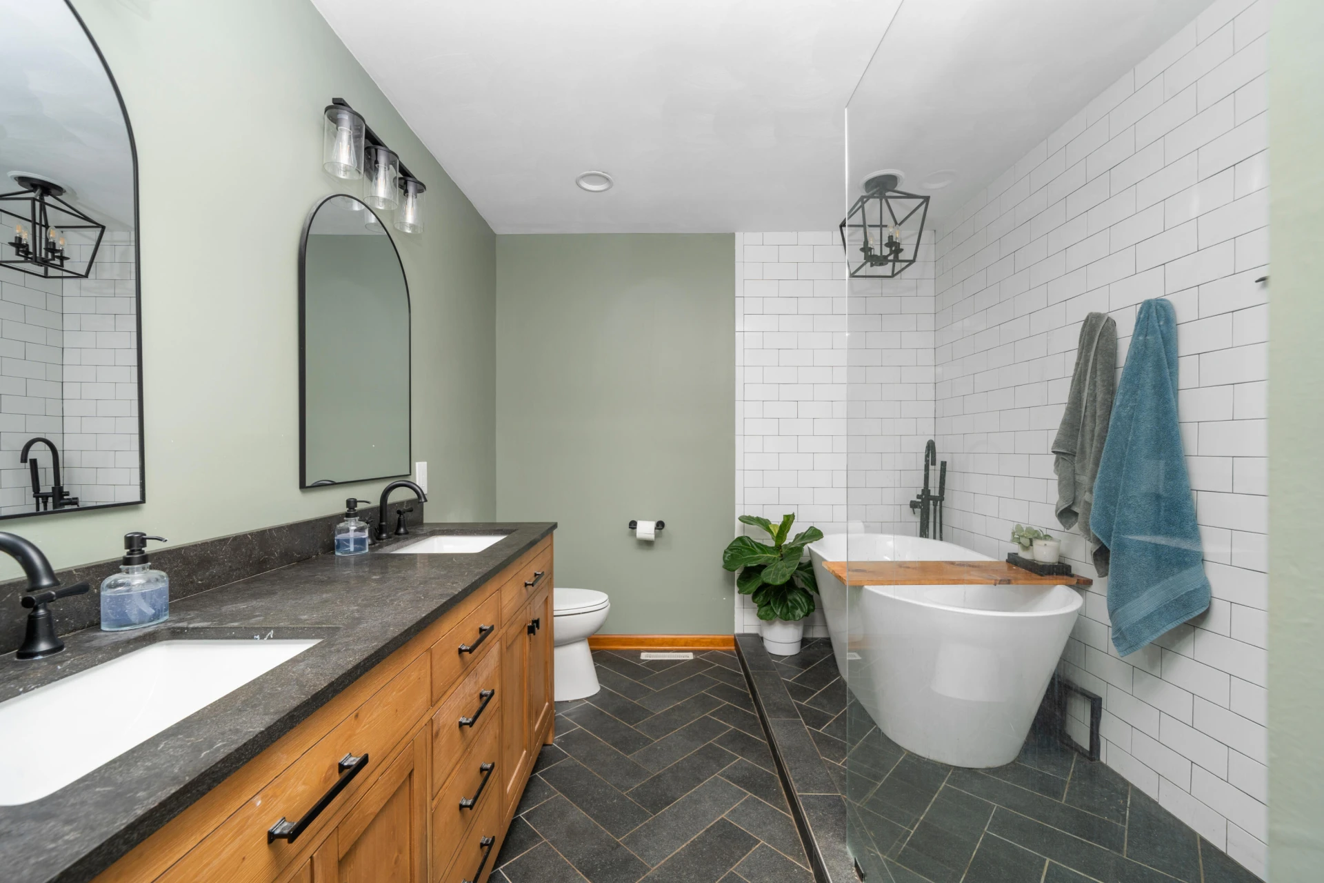 3833 Belmont CT - Photo 13