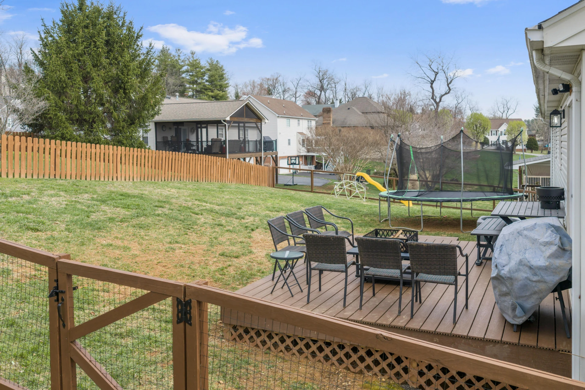3833 Belmont CT - Photo 22