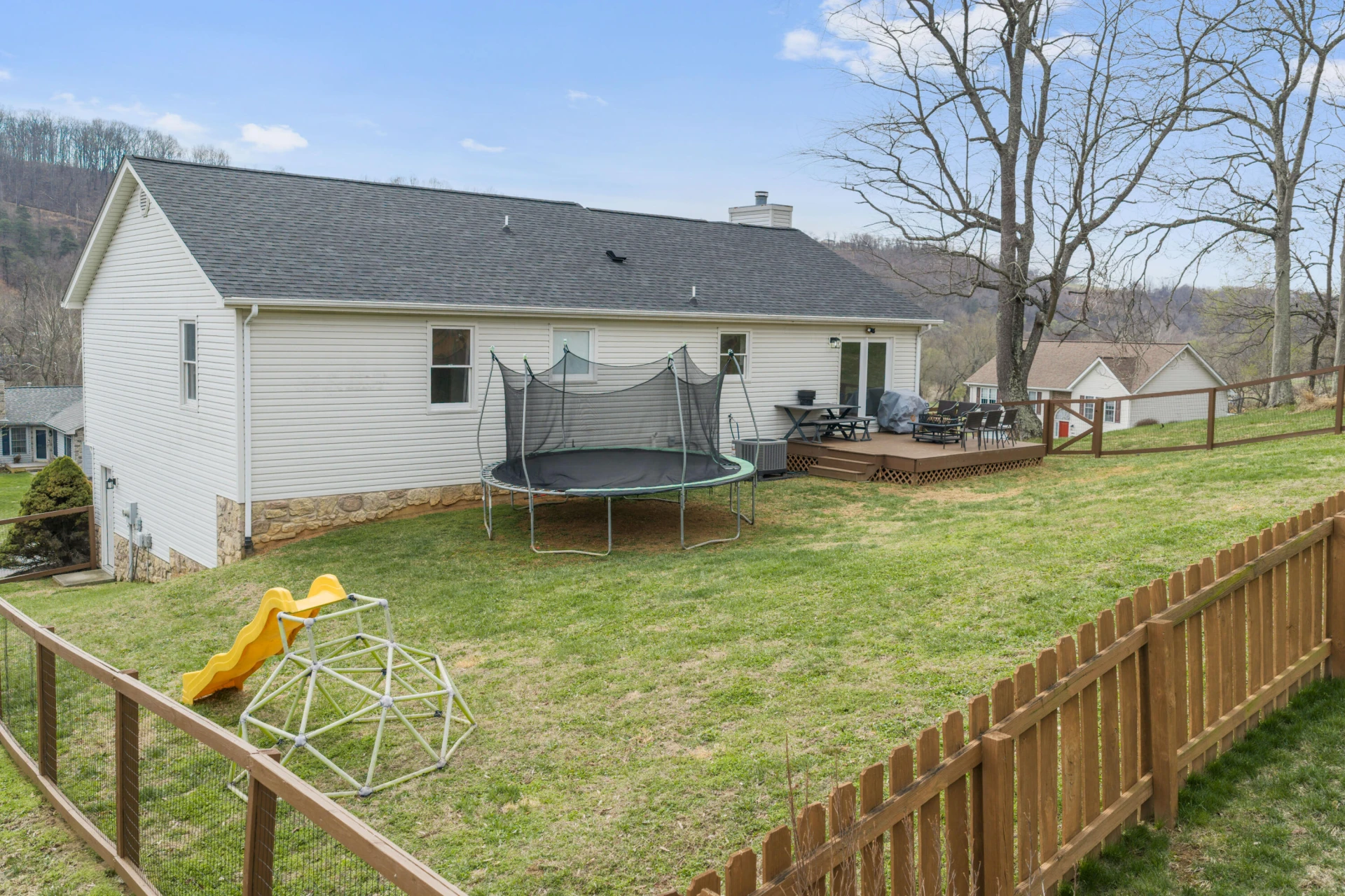 3833 Belmont CT - Photo 24