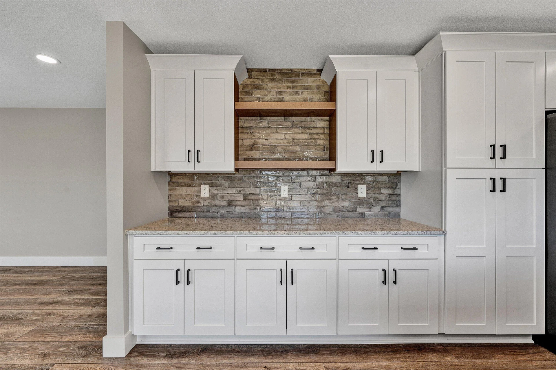 200 Surber DR - Photo 18
