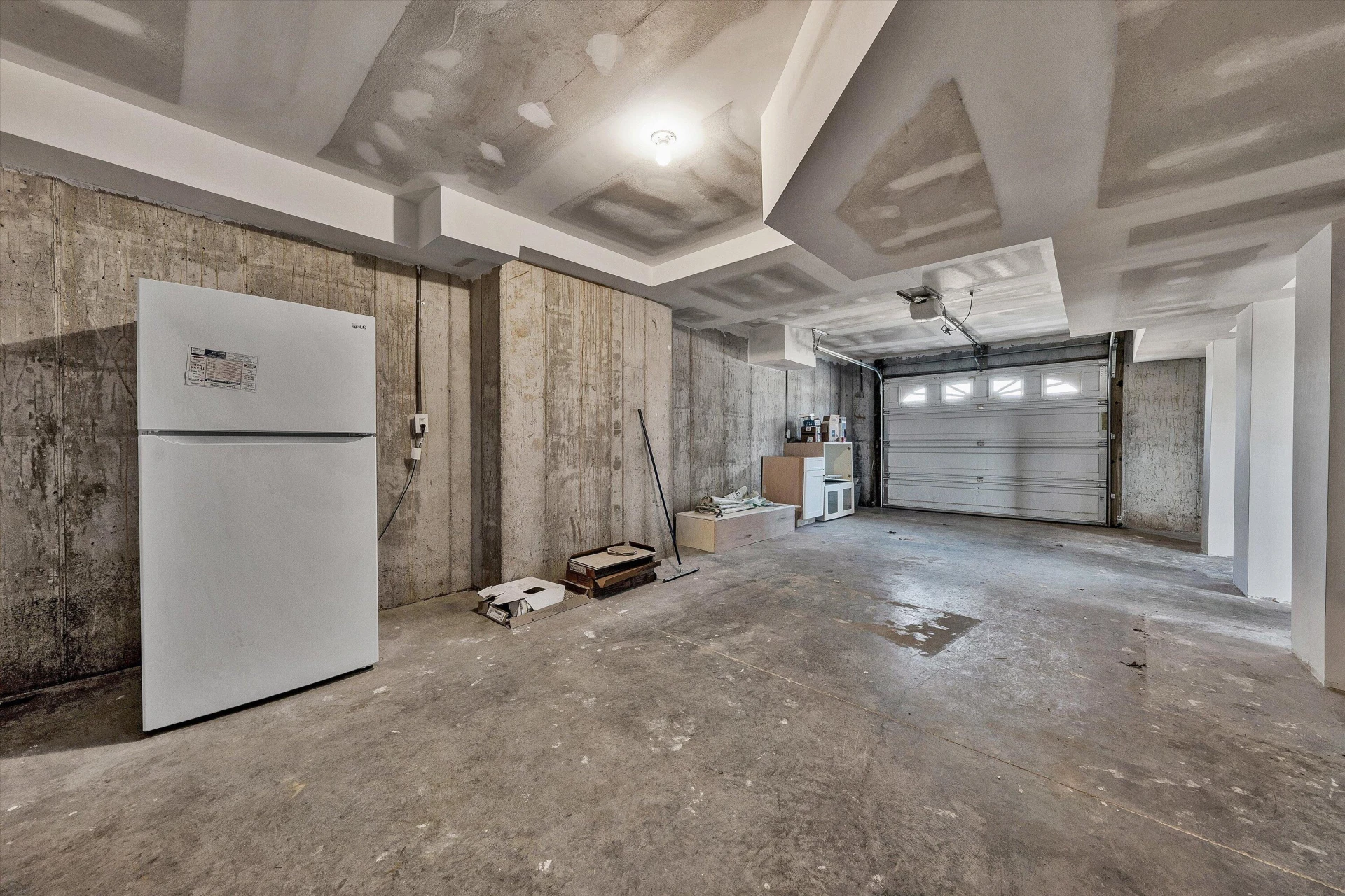 200 Surber DR - Photo 38