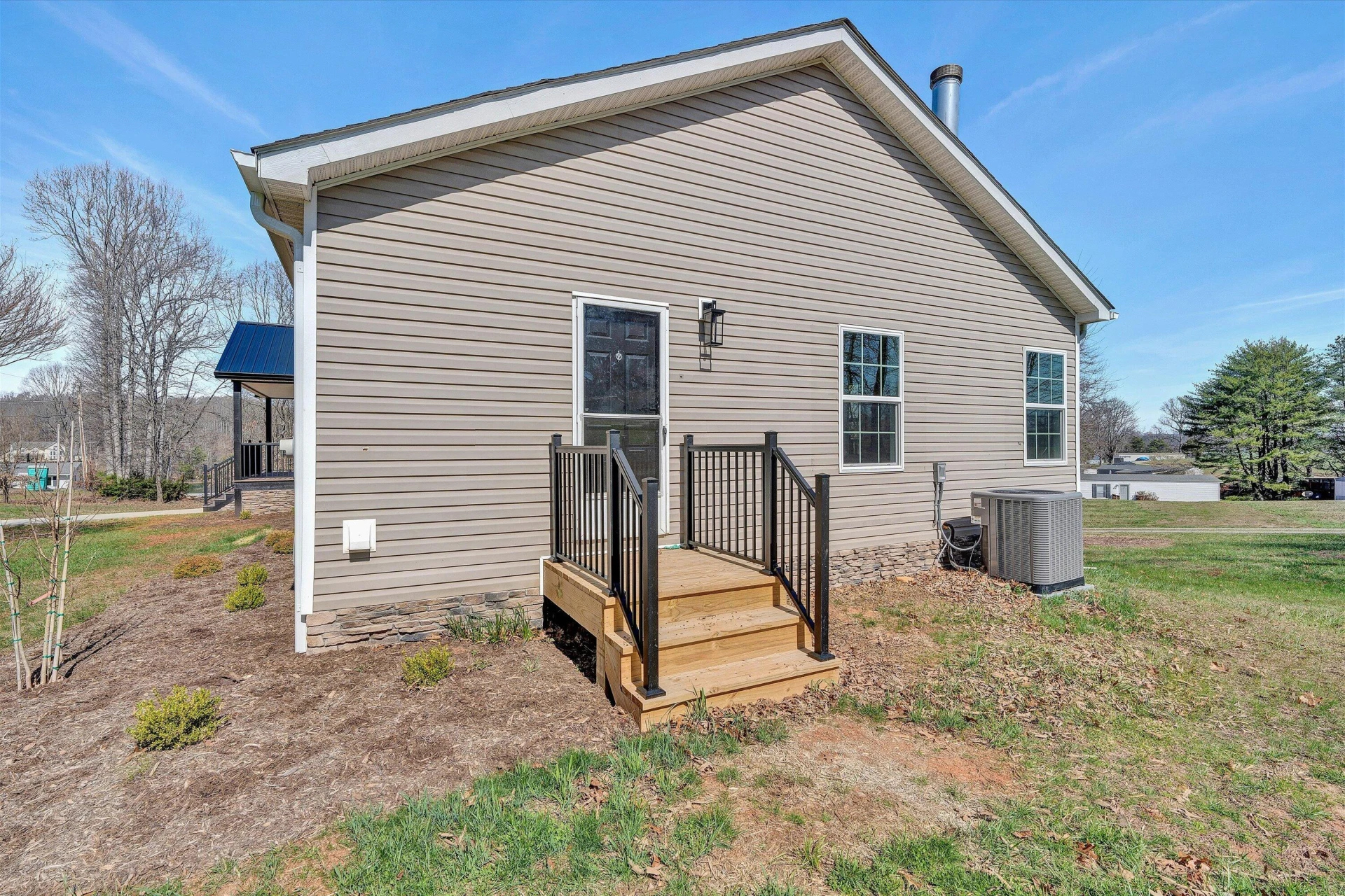 200 Surber DR - Photo 42