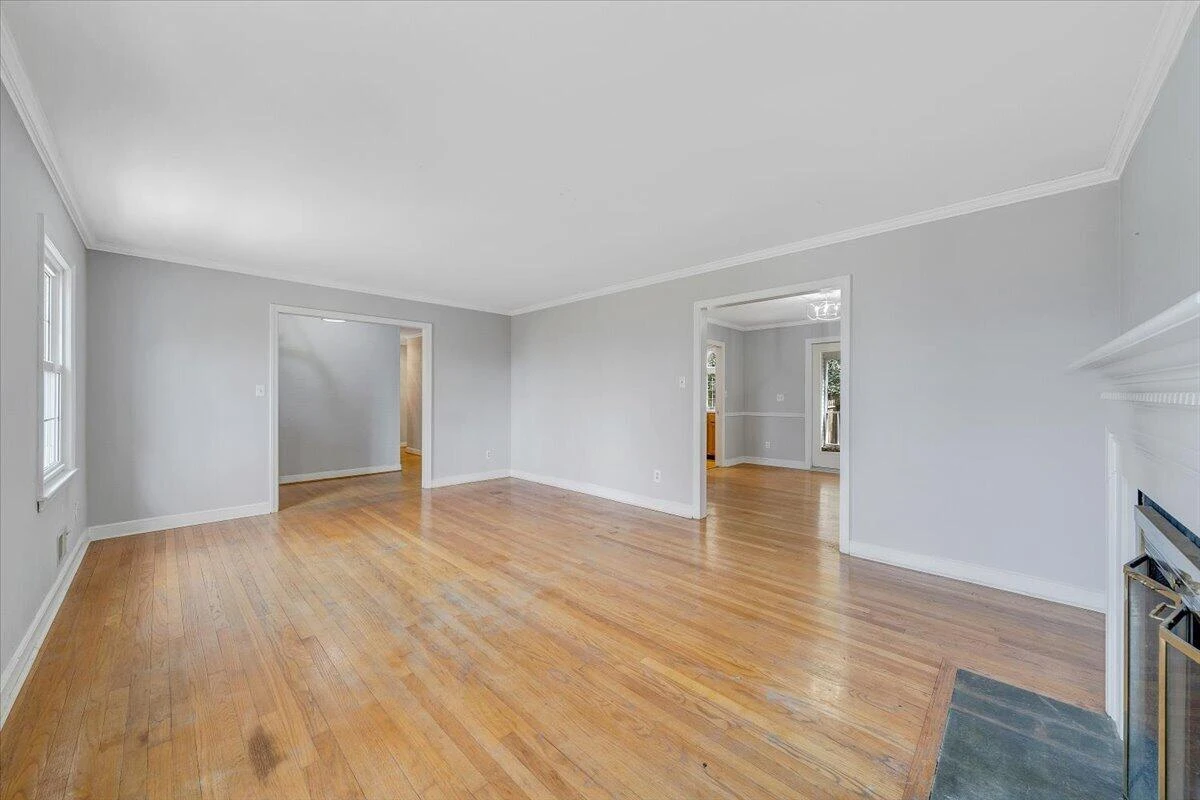 3044 Burnleigh RD - Photo 12