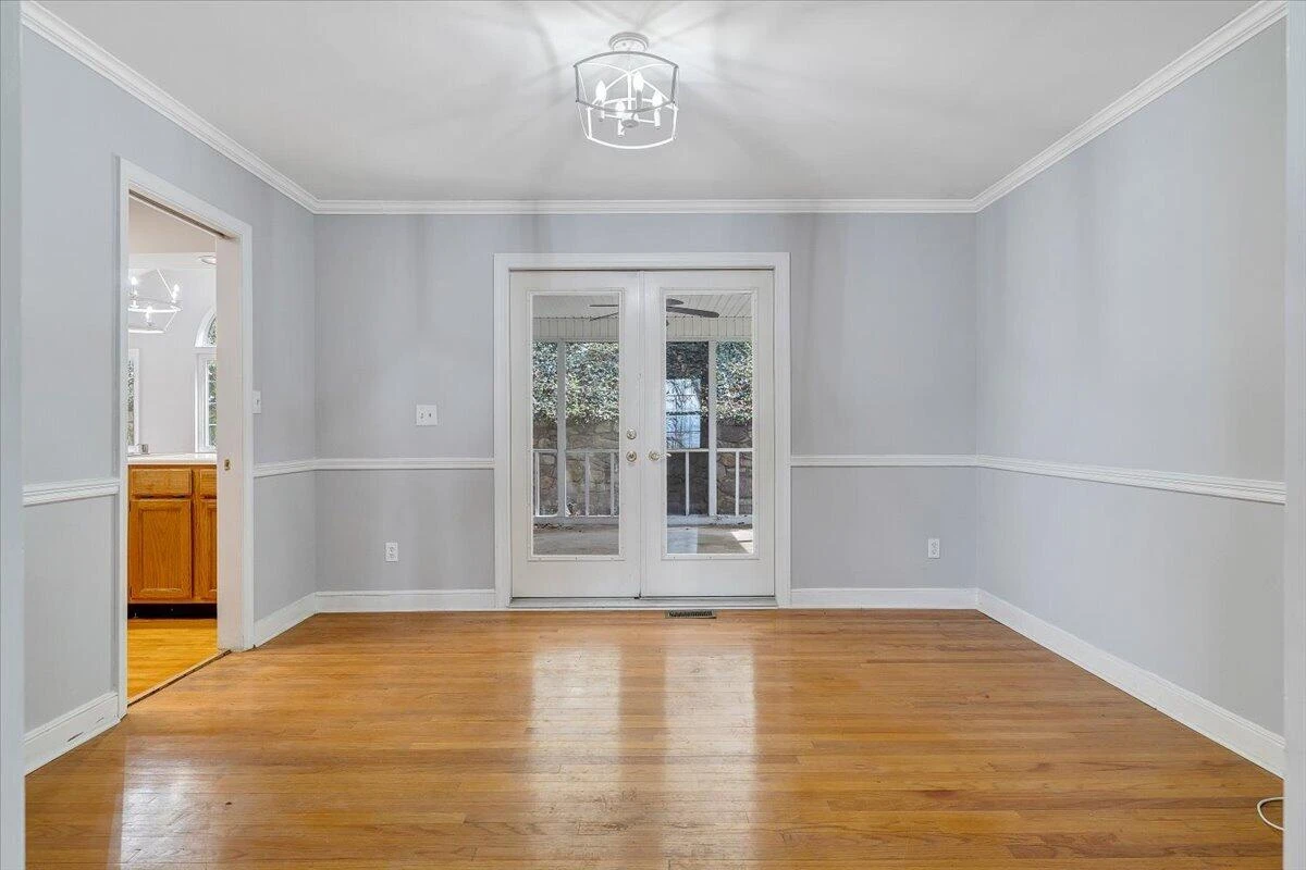 3044 Burnleigh RD - Photo 14