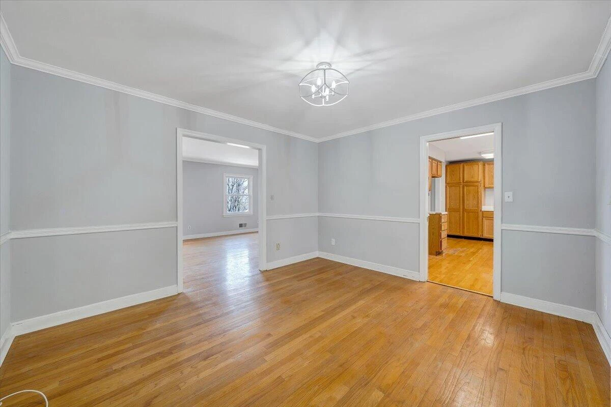 3044 Burnleigh RD - Photo 17