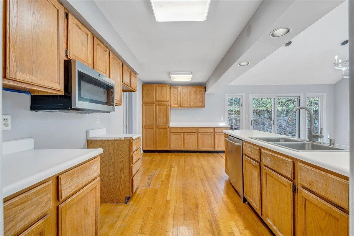 3044 Burnleigh RD - Photo 19