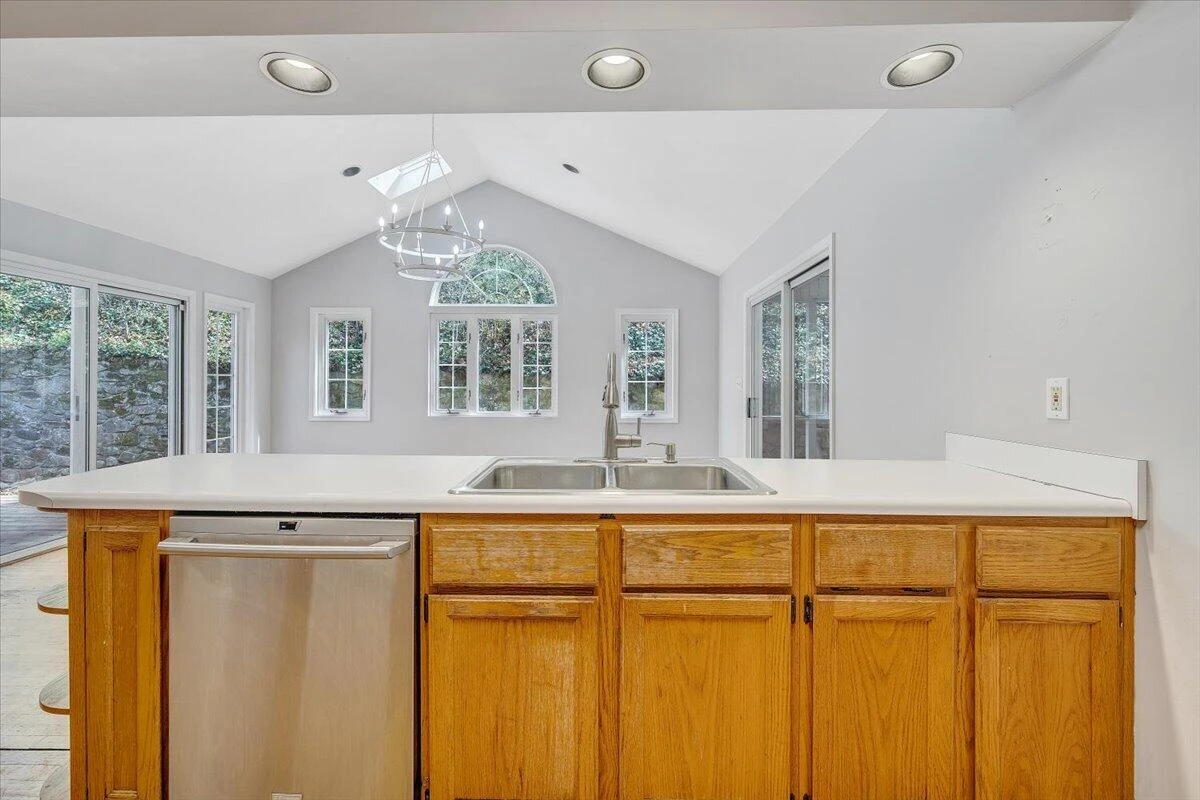 3044 Burnleigh RD - Photo 20