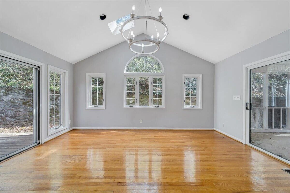 3044 Burnleigh RD - Photo 25