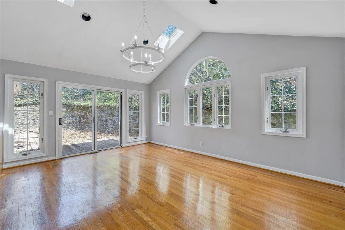 3044 Burnleigh RD - Photo 29