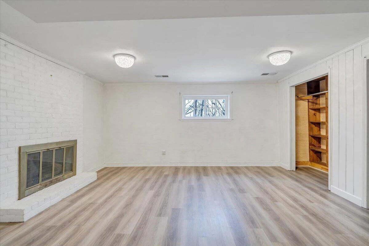 3044 Burnleigh RD - Photo 43