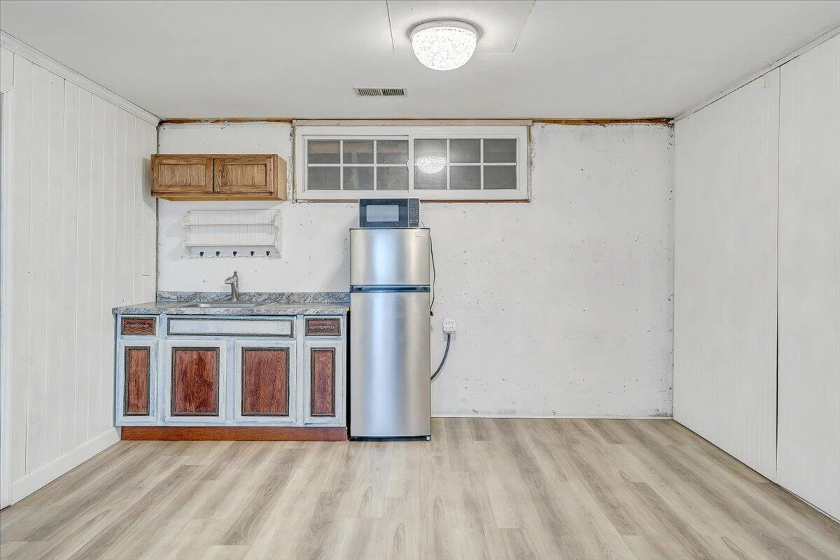3044 Burnleigh RD - Photo 47