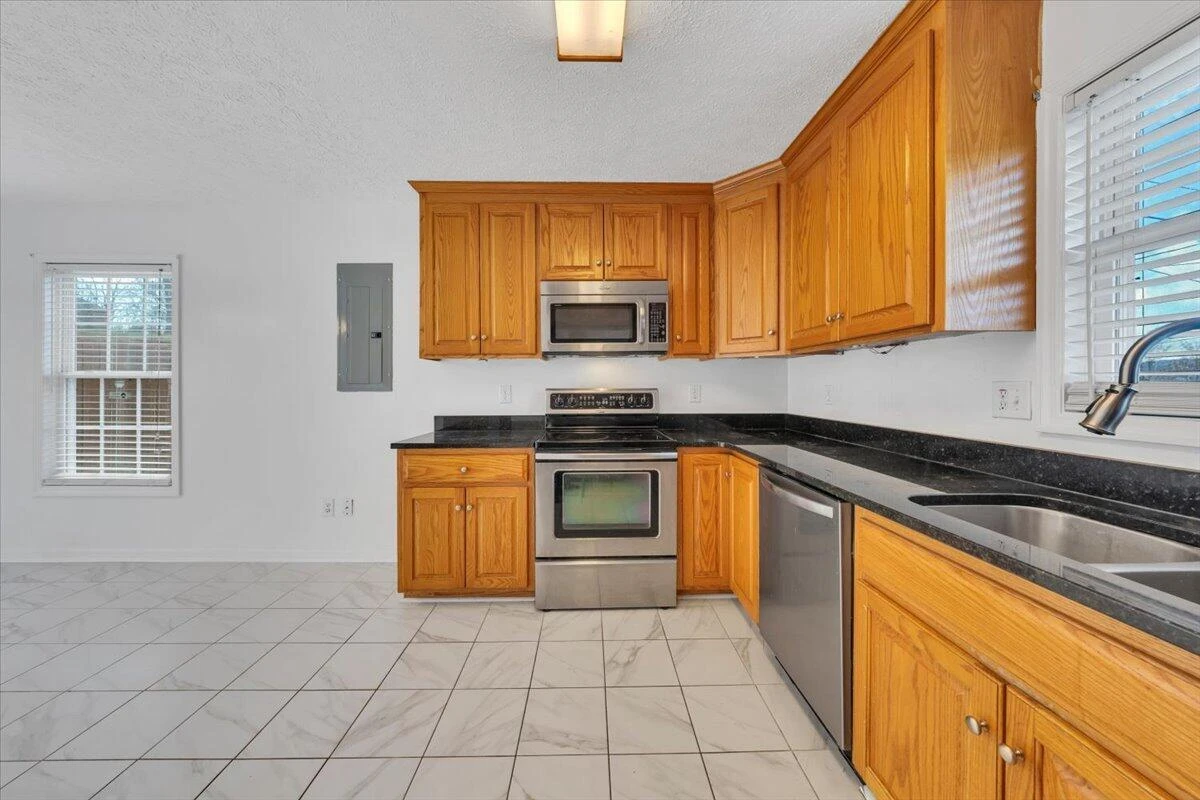 2415 Marr ST - Photo 14