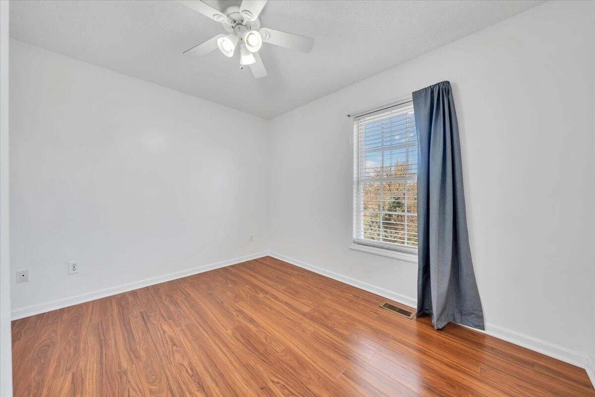 2415 Marr ST - Photo 30