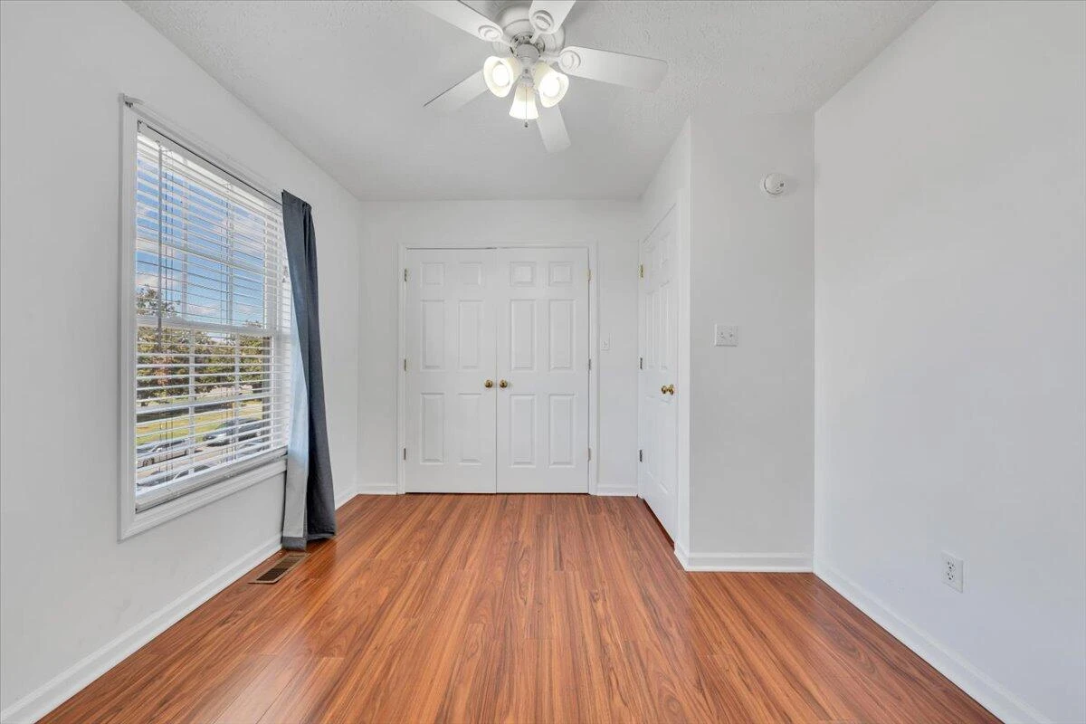 2415 Marr ST - Photo 32