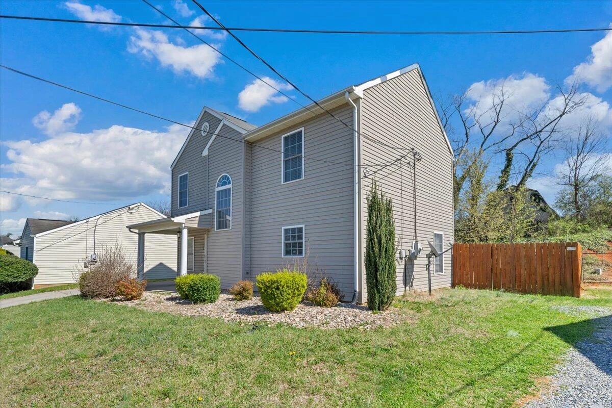 2415 Marr ST - Photo 43