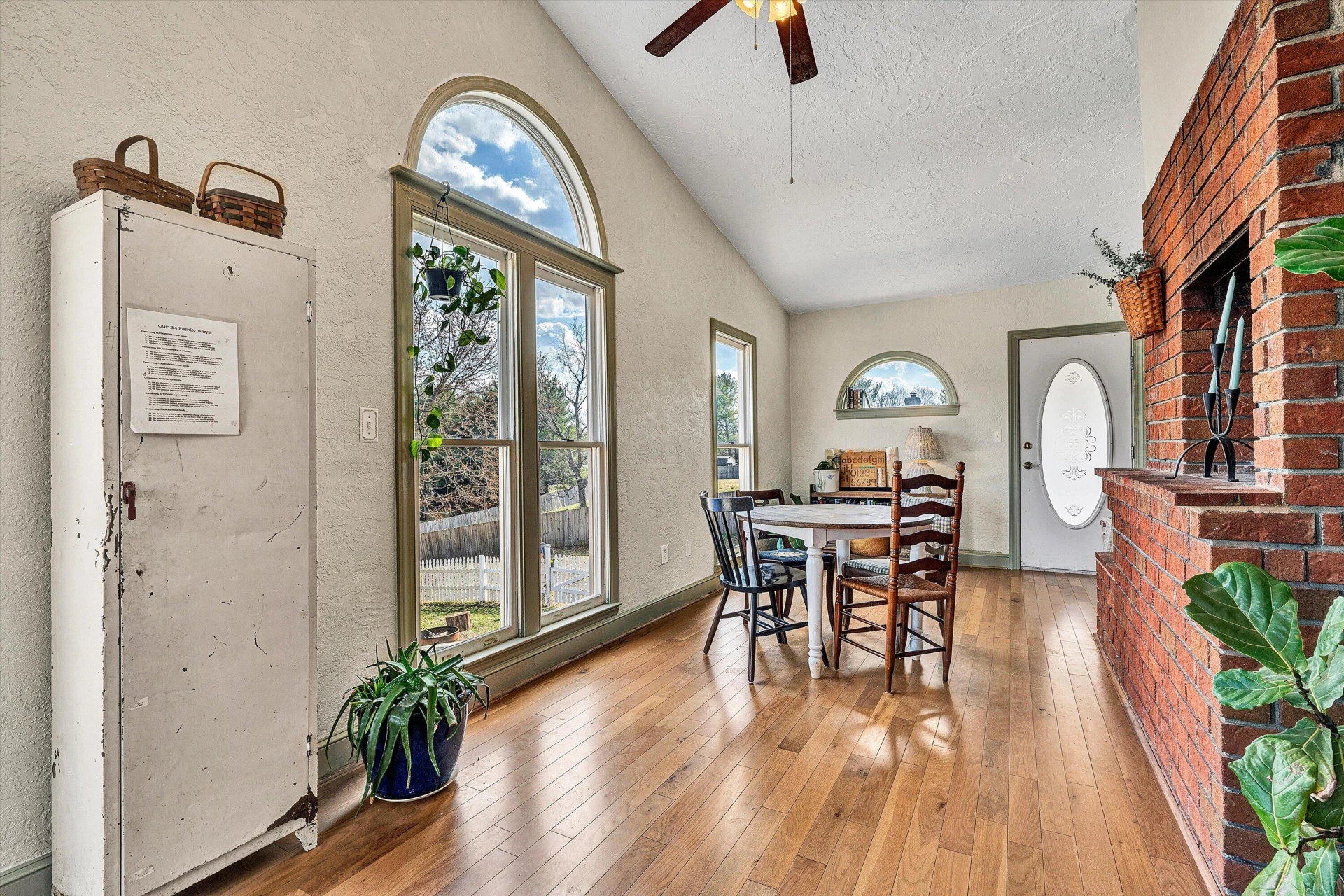 4043 Mockingbird Hill RD - Photo 20