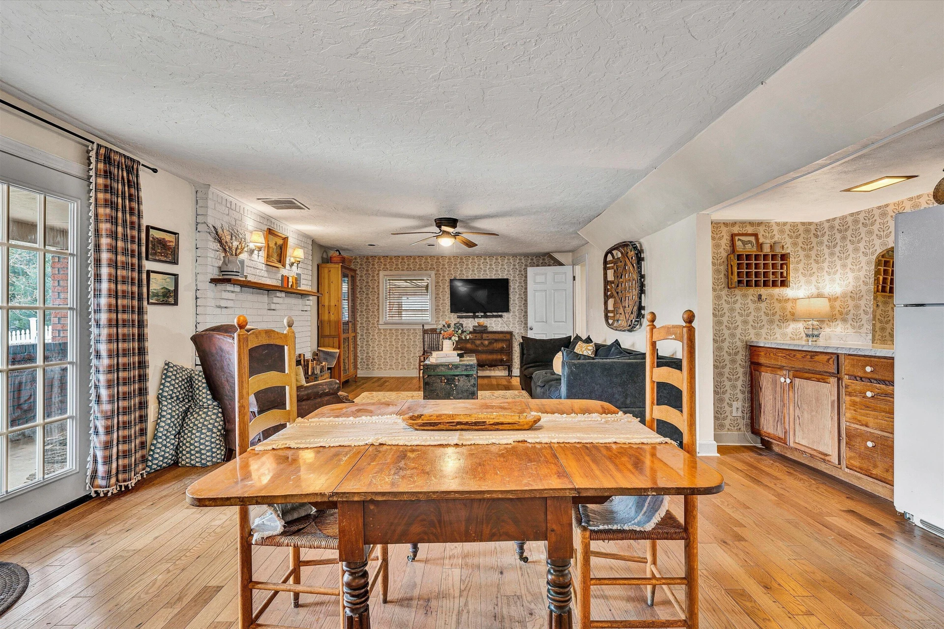 4043 Mockingbird Hill RD - Photo 36