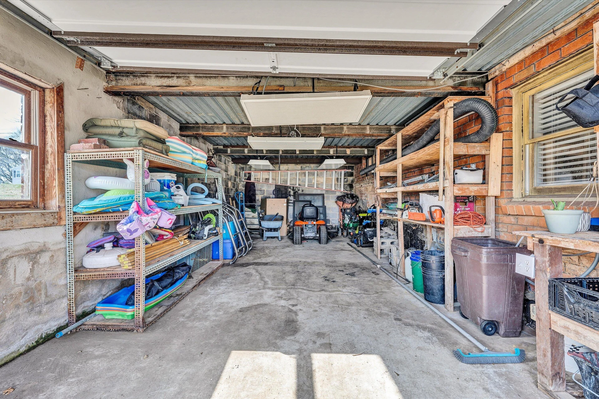4043 Mockingbird Hill RD - Photo 48