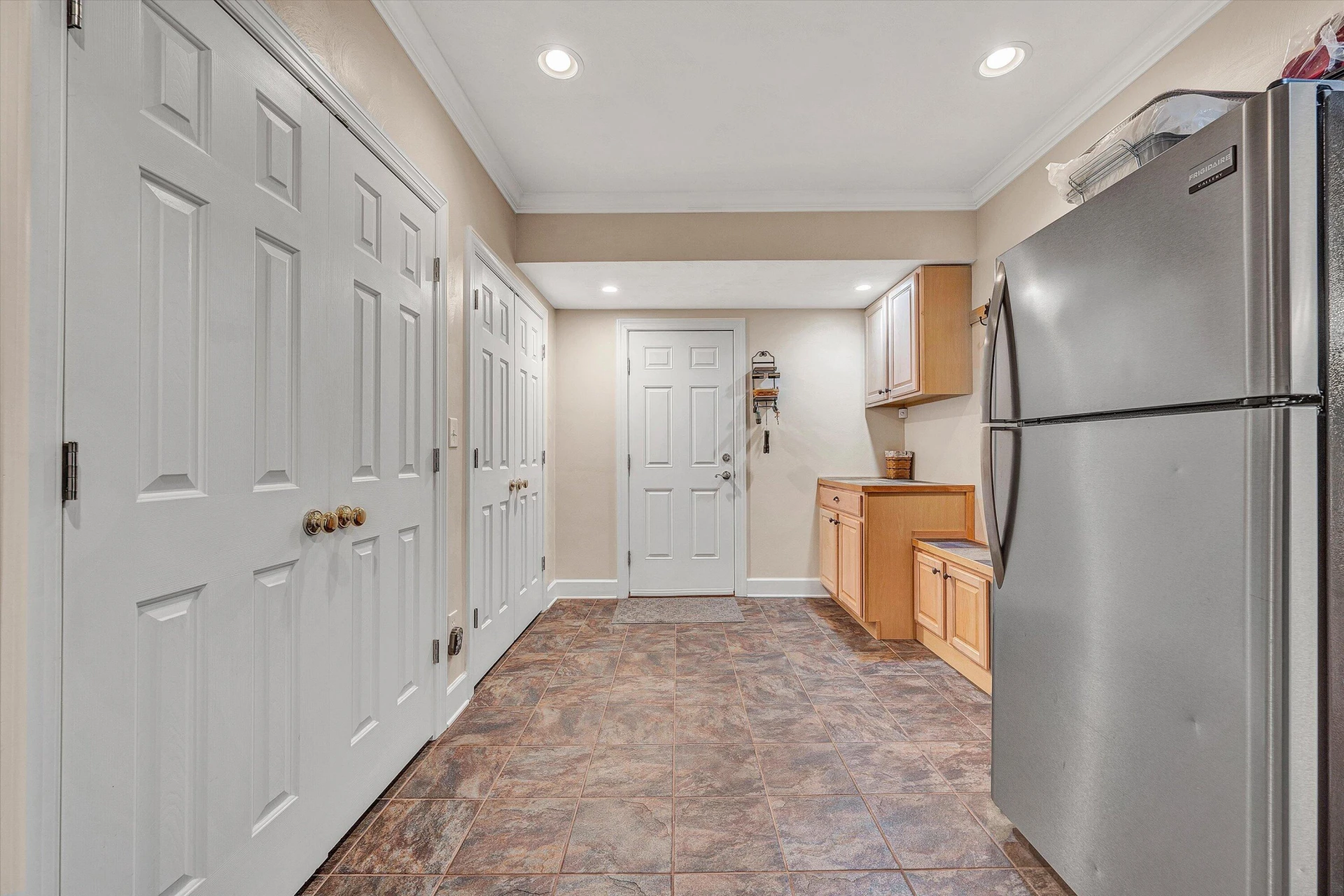 5671 Split Rail LN - Photo 51