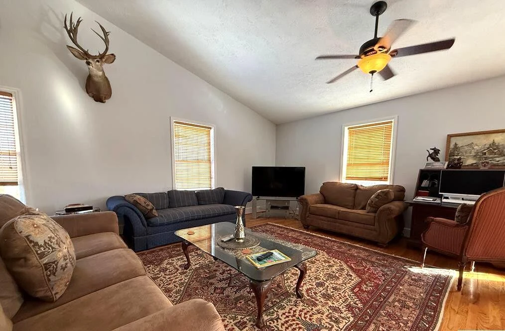10820 Sontag RD - Photo 9