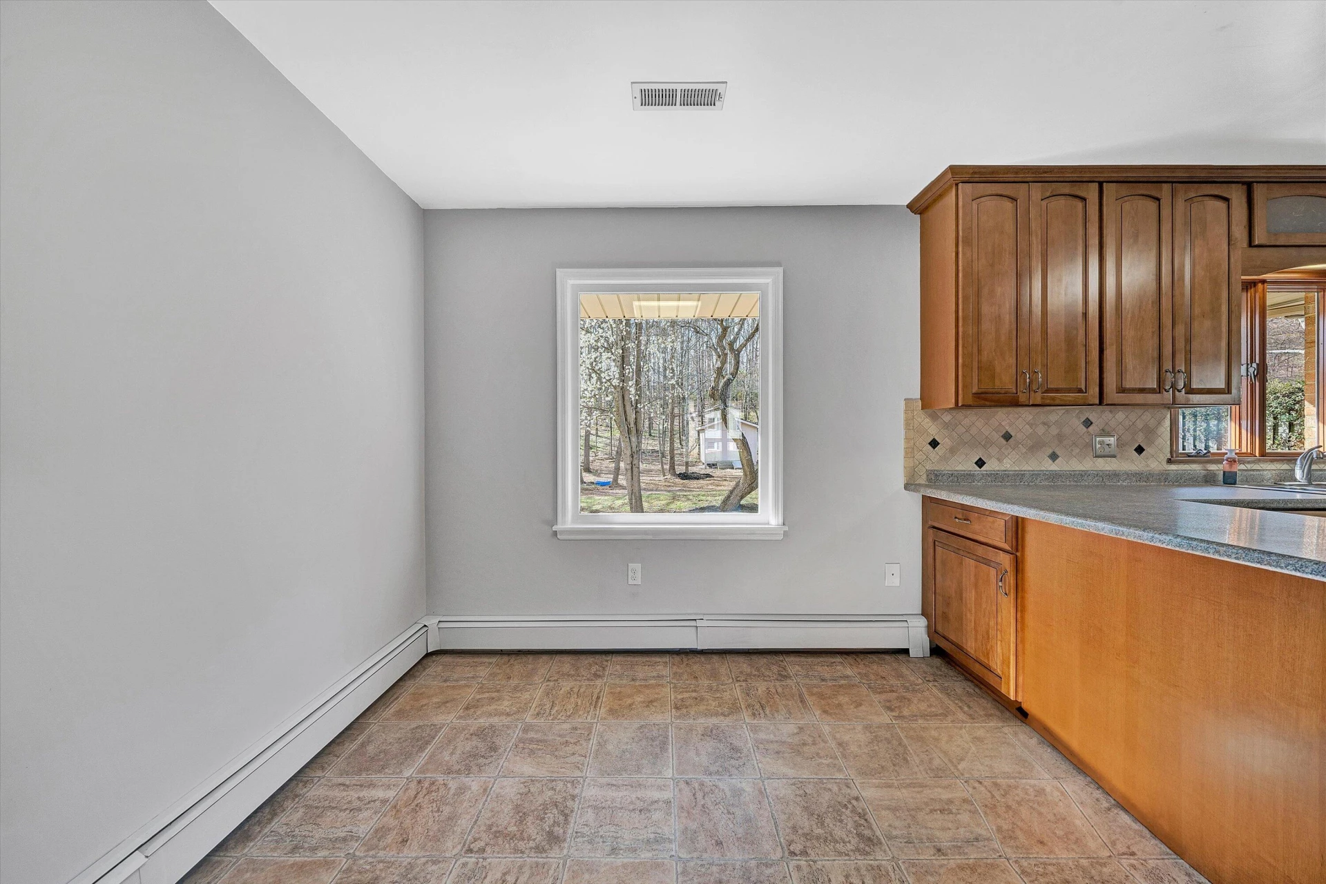 3220 Hartley CIR - Photo 18