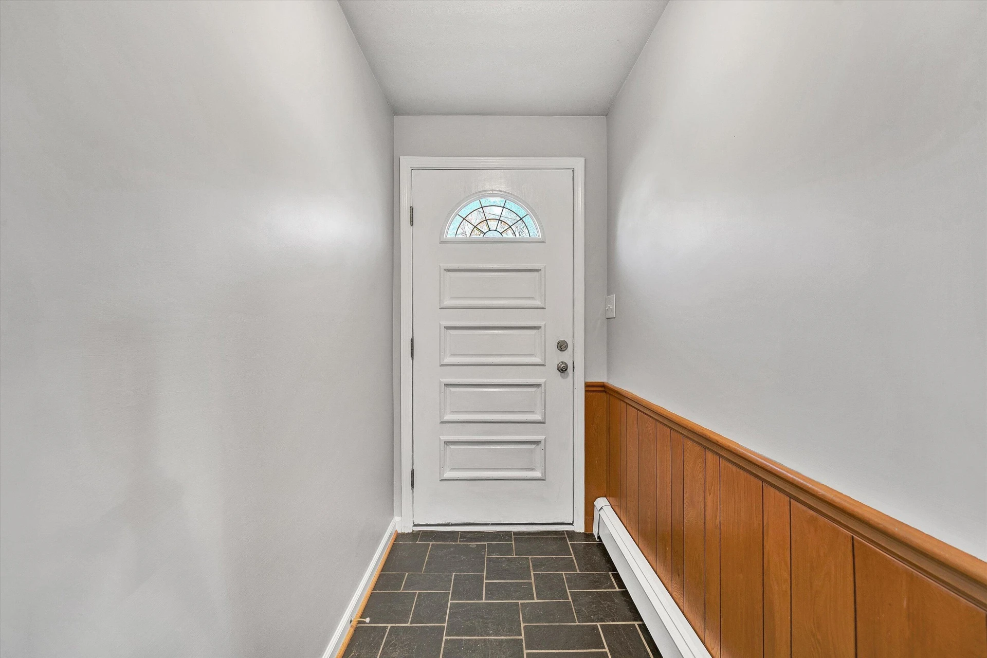 3220 Hartley CIR - Photo 4
