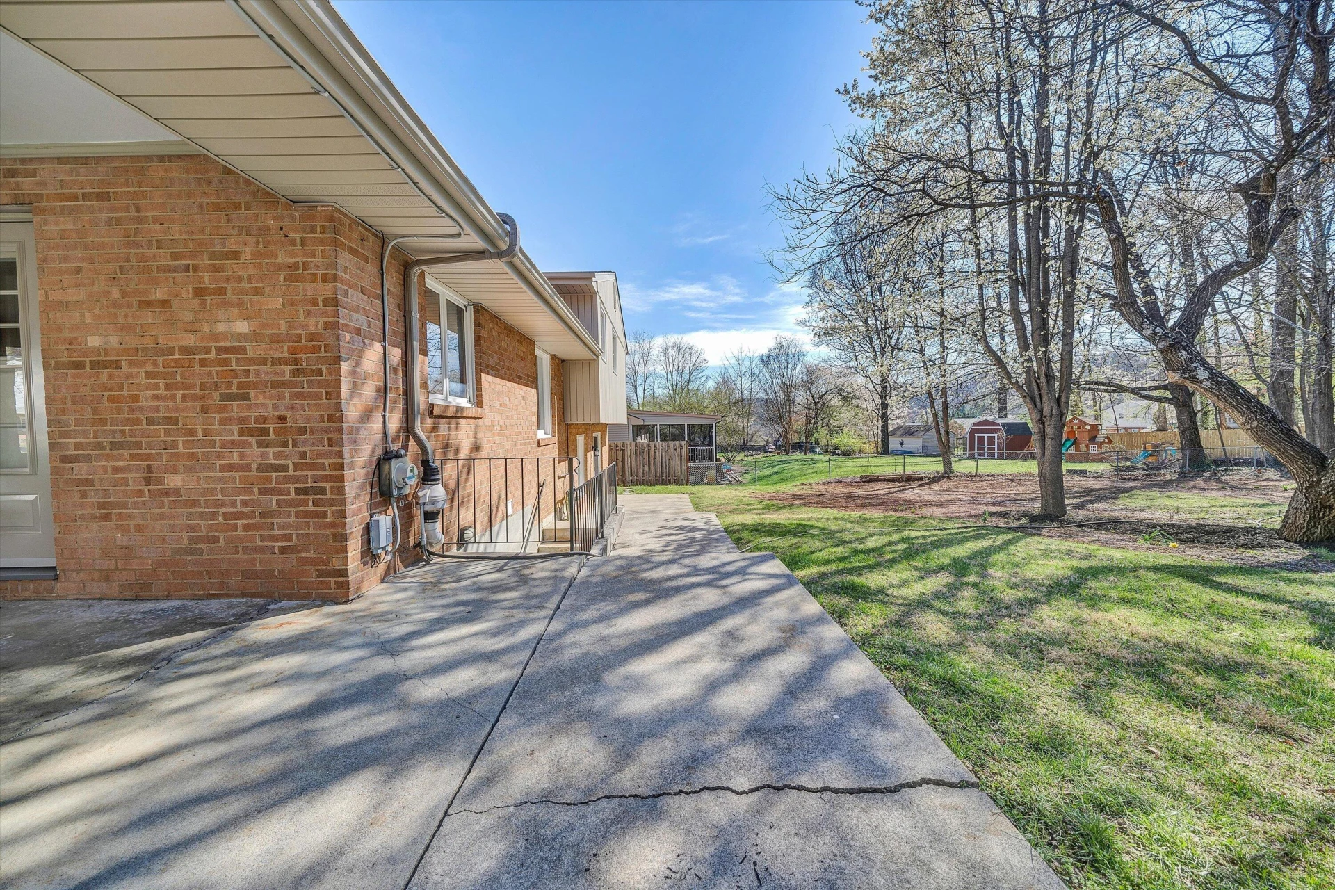 3220 Hartley CIR - Photo 39