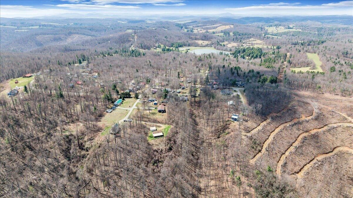 50 Doe Valley DR - Photo 26