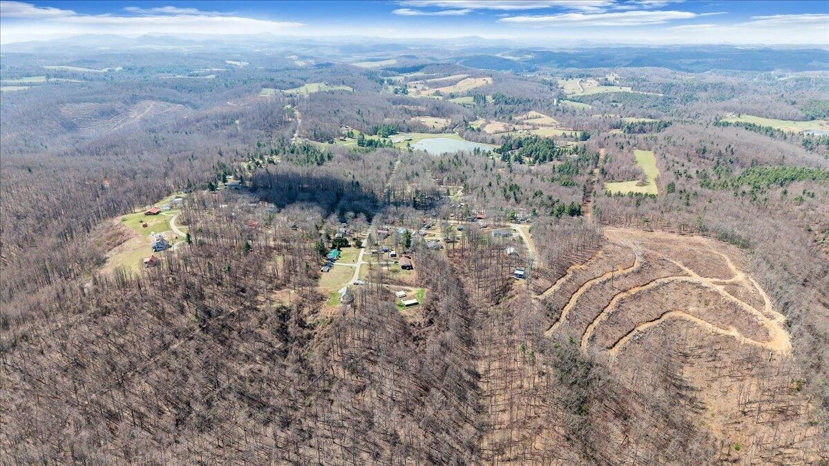 50 Doe Valley DR - Photo 27