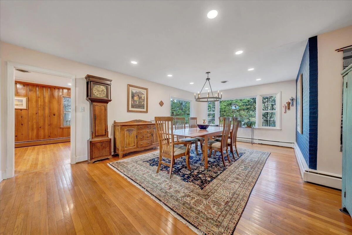 2241 Brambleton AVE - Photo 14