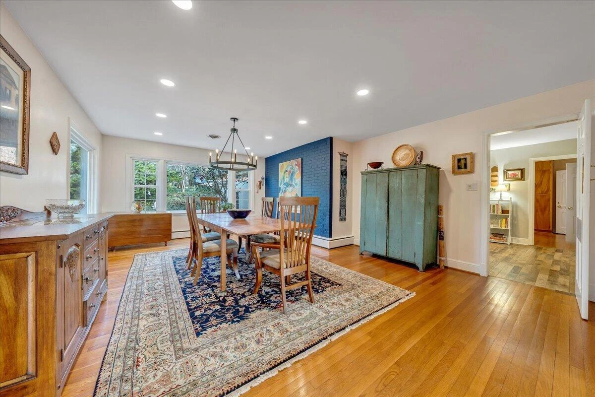 2241 Brambleton AVE - Photo 15
