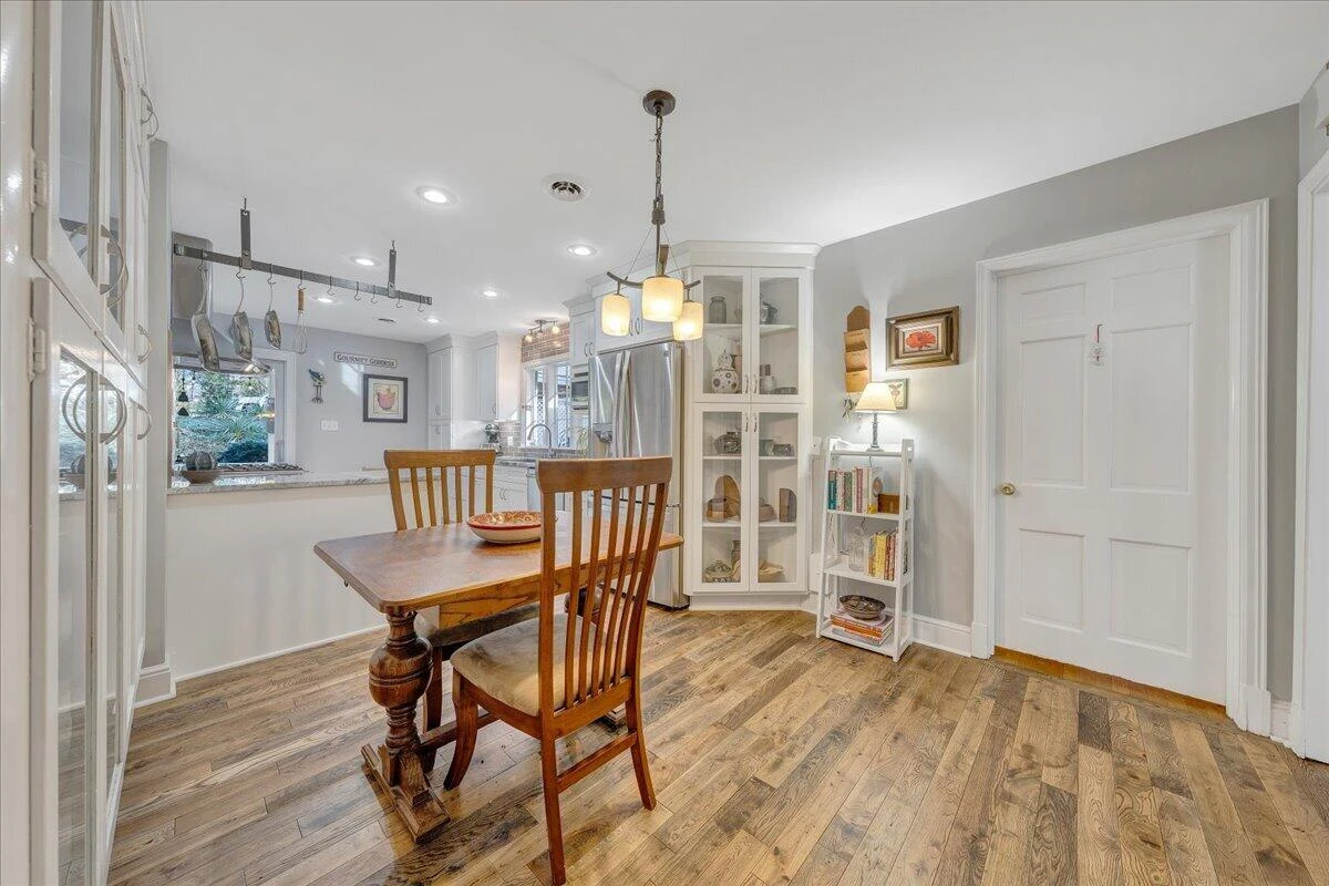 2241 Brambleton AVE - Photo 23