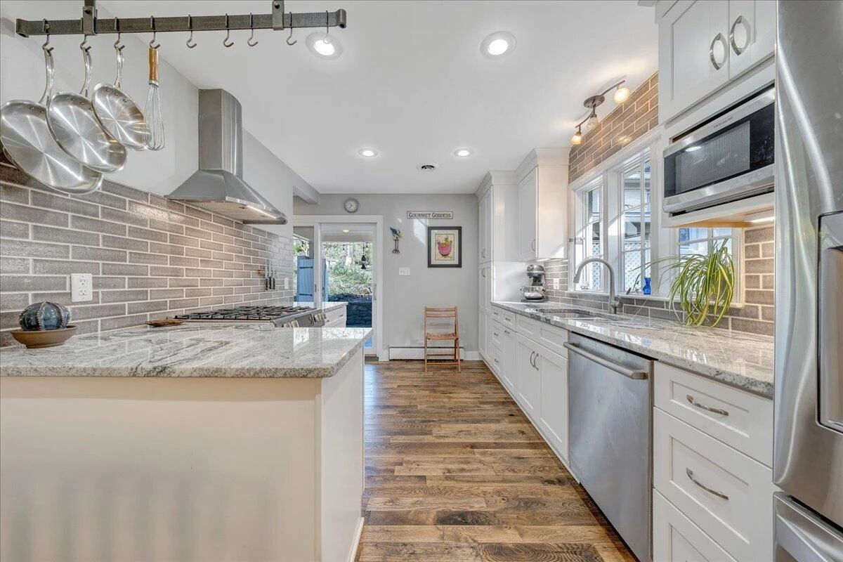 2241 Brambleton AVE - Photo 24