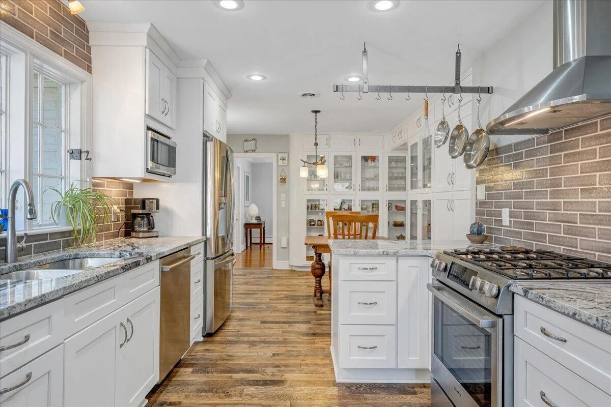 2241 Brambleton AVE - Photo 28