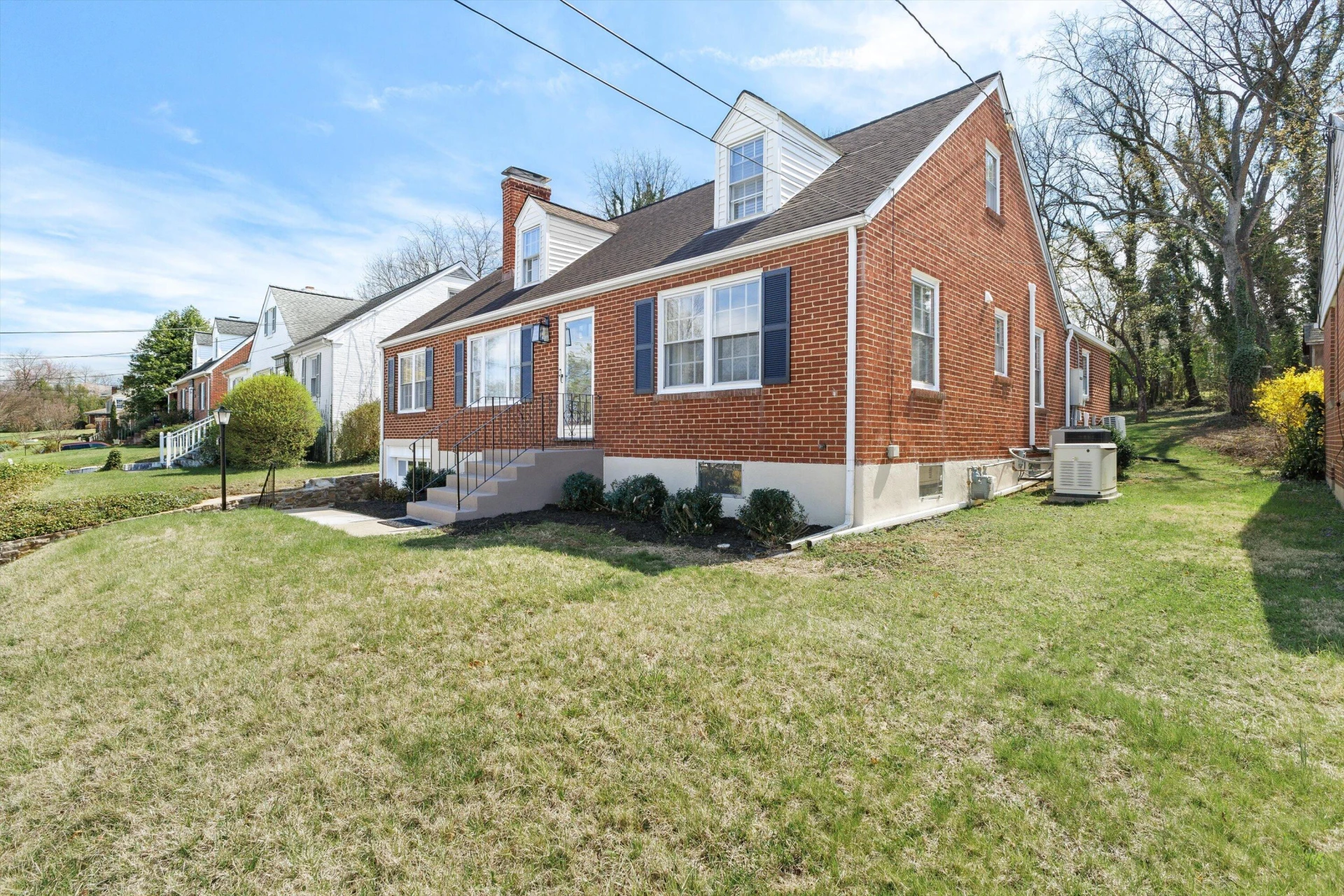 2650 Laburnum AVE - Photo 3