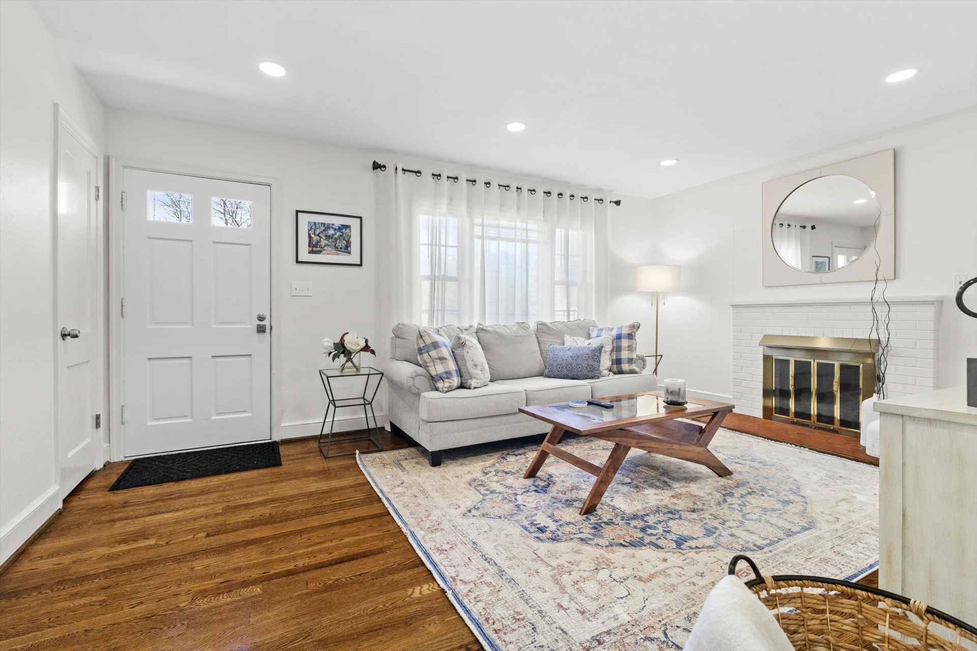 2650 Laburnum AVE - Photo 5