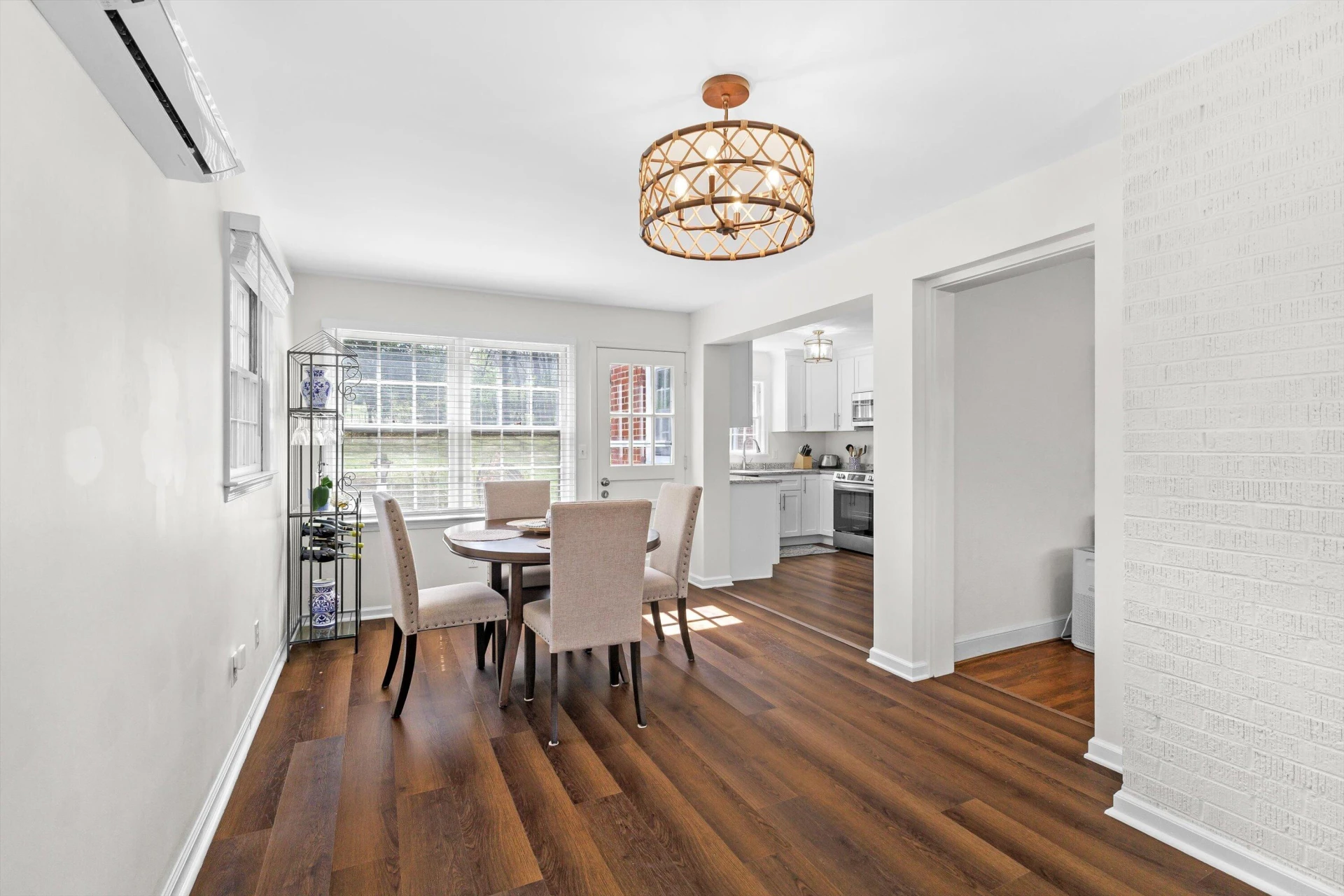 2650 Laburnum AVE - Photo 9