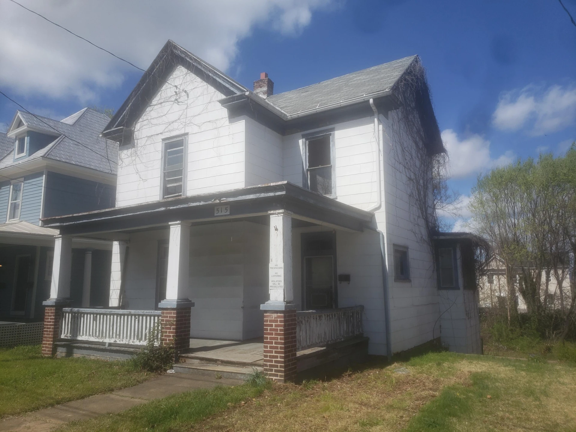 515 Mountain AVE - Photo 2