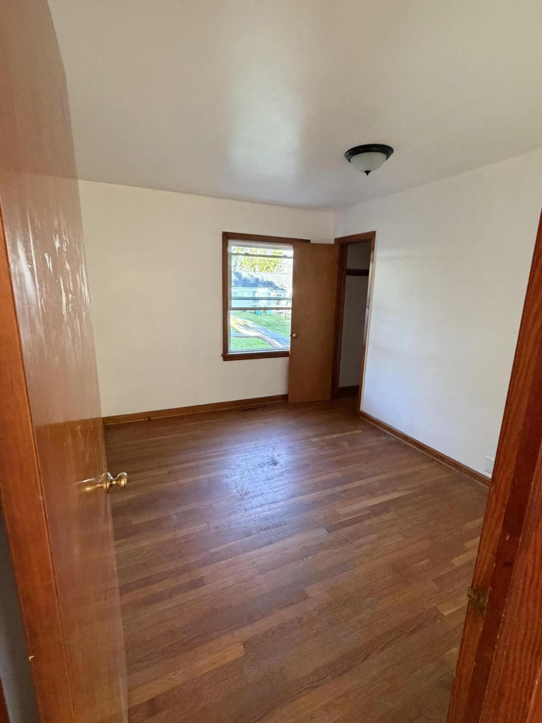215 Barnett RD - Photo 8