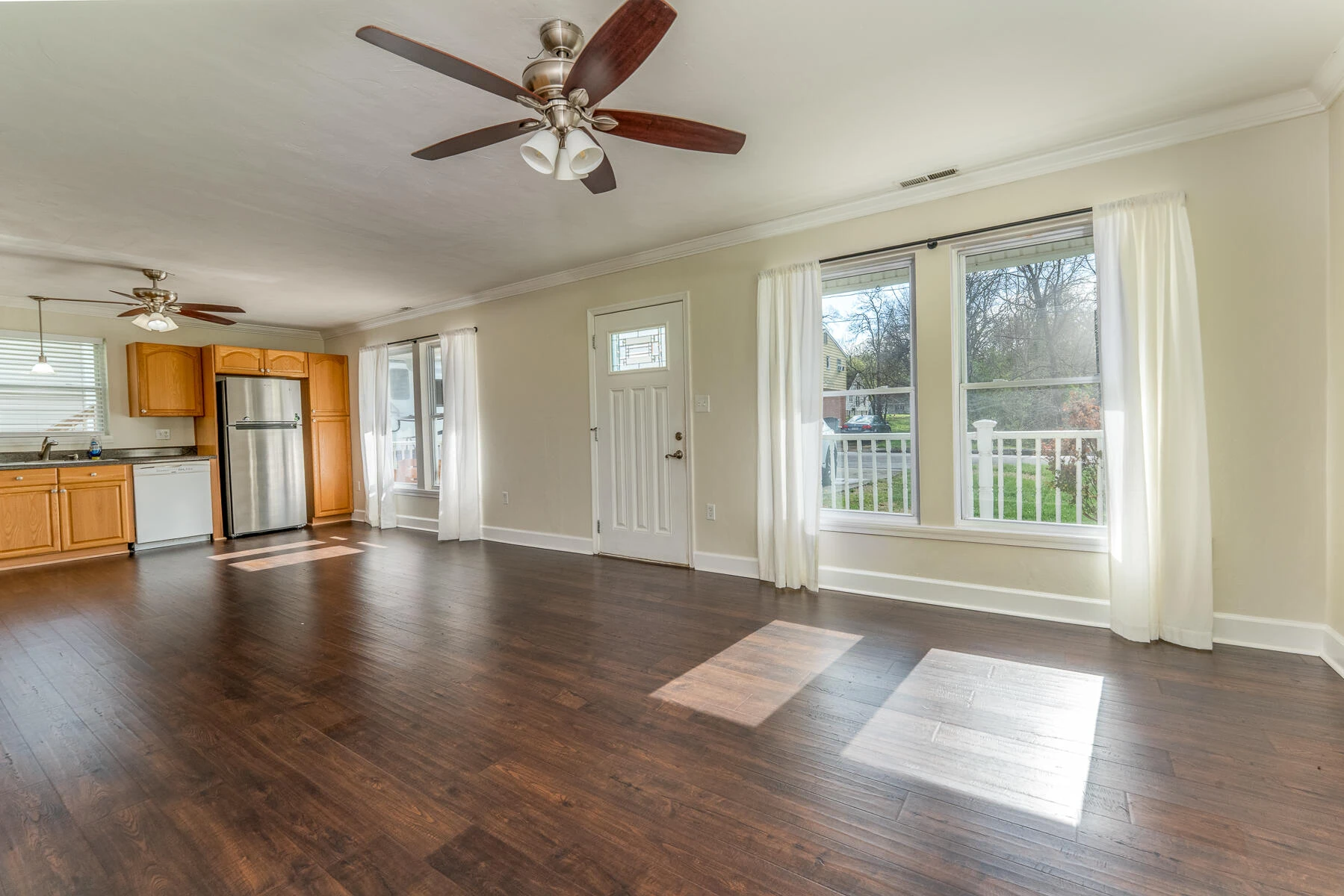 1729 Marvin ST - Photo 10
