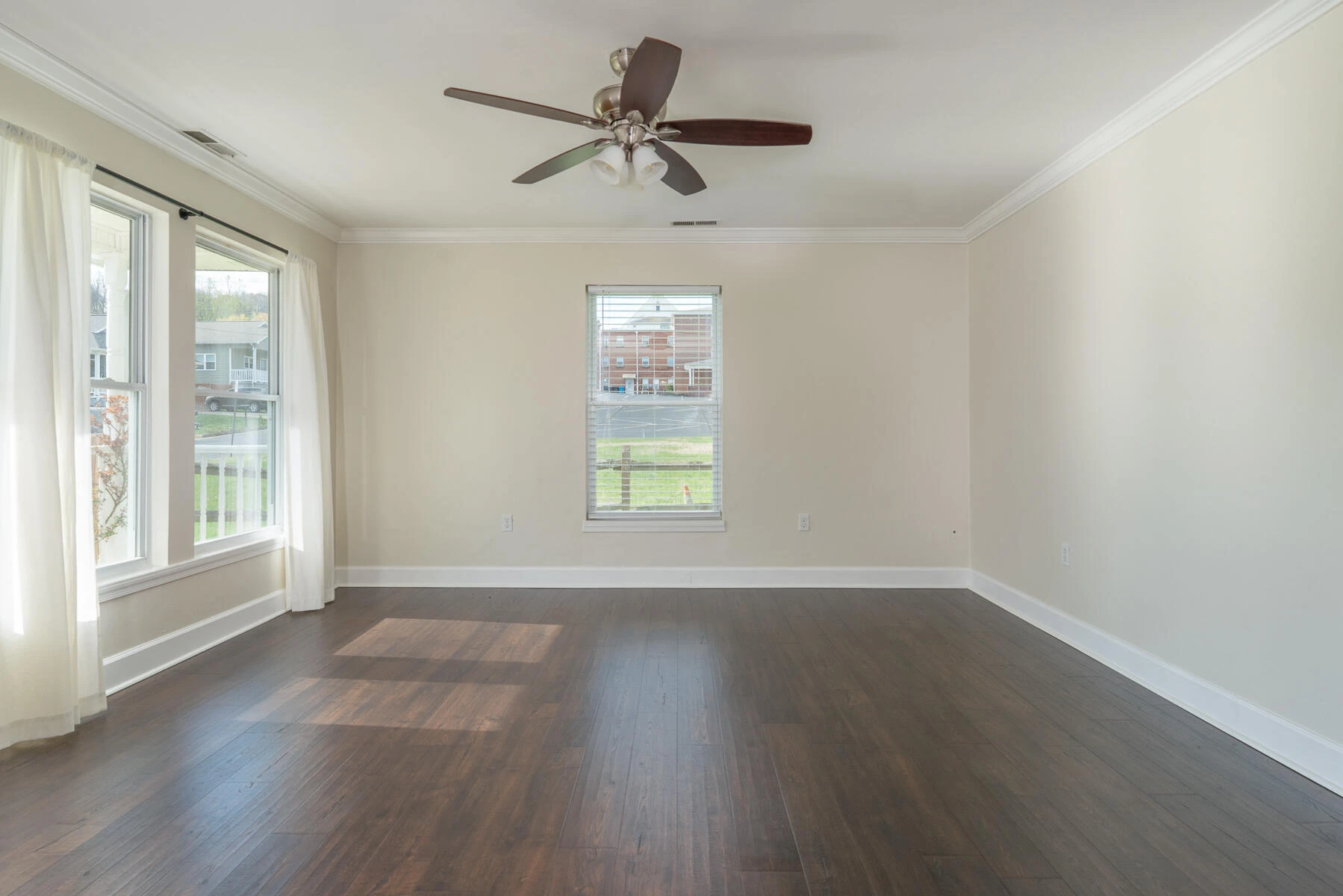 1729 Marvin ST - Photo 16