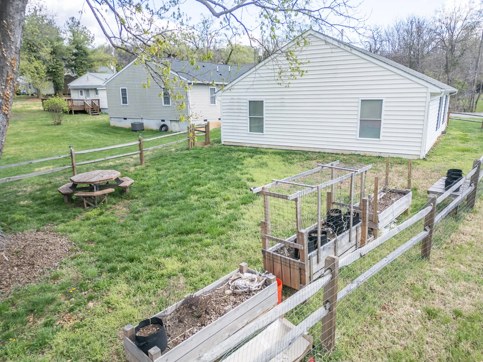 1729 Marvin ST - Photo 45