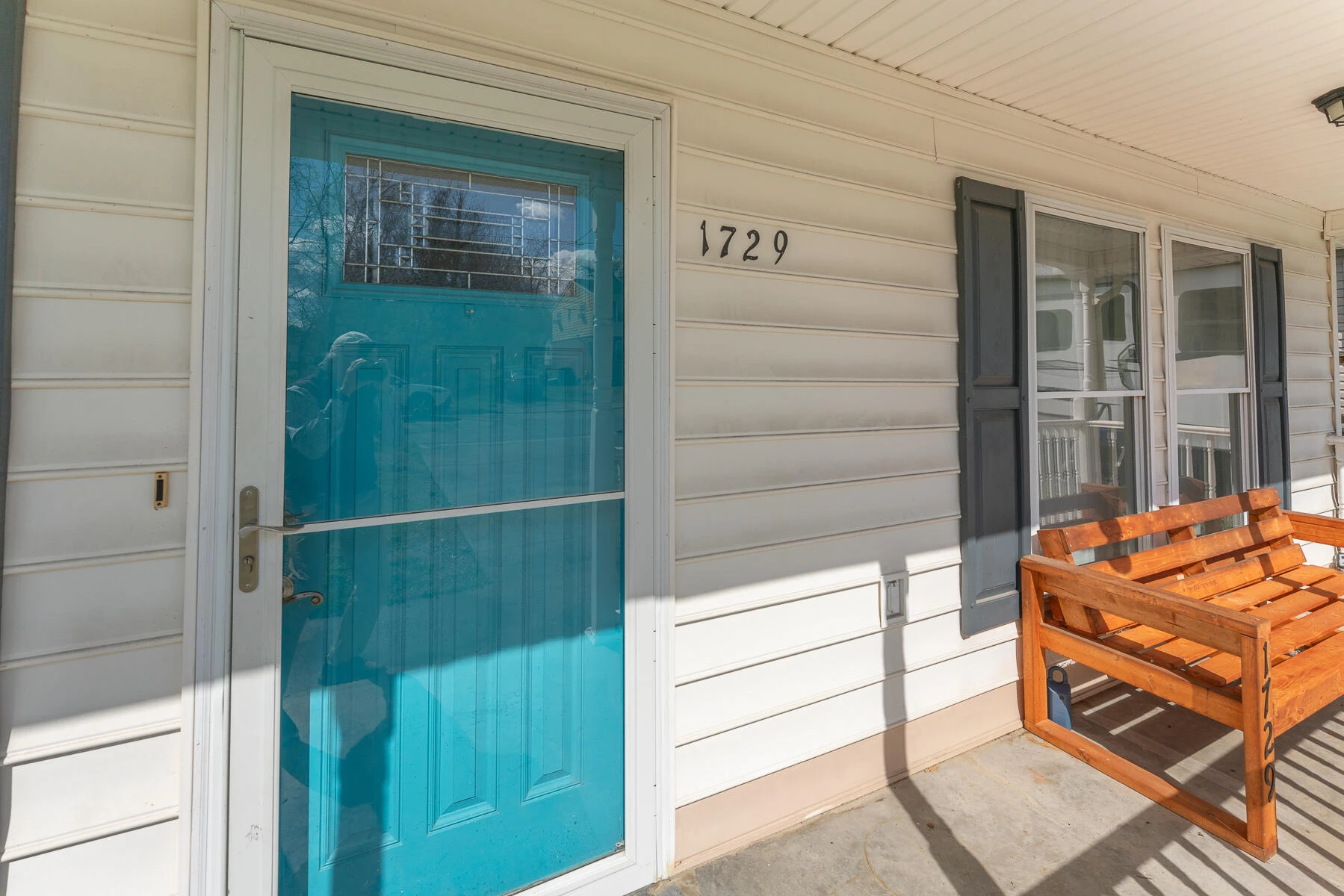1729 Marvin ST - Photo 8