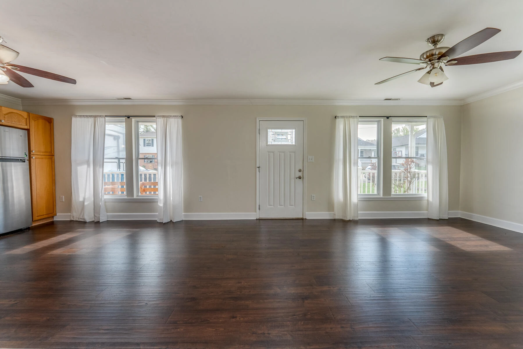 1729 Marvin ST - Photo 9