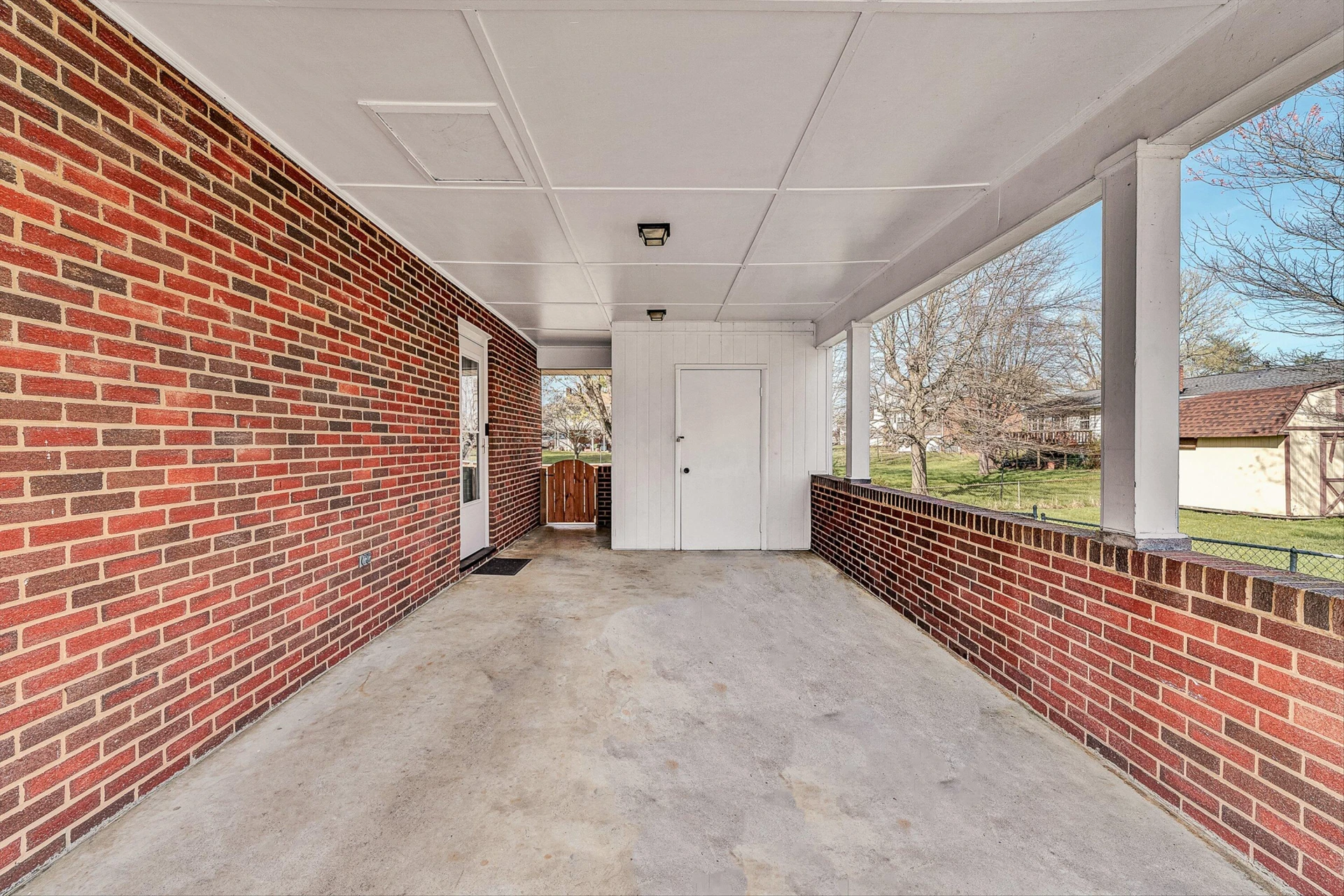 2458 Bermuda RD - Photo 4