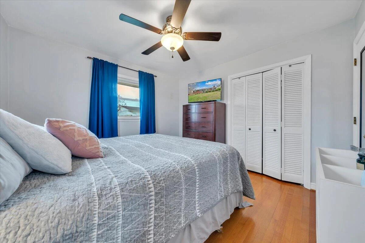 727 Plantation CIR - Photo 30