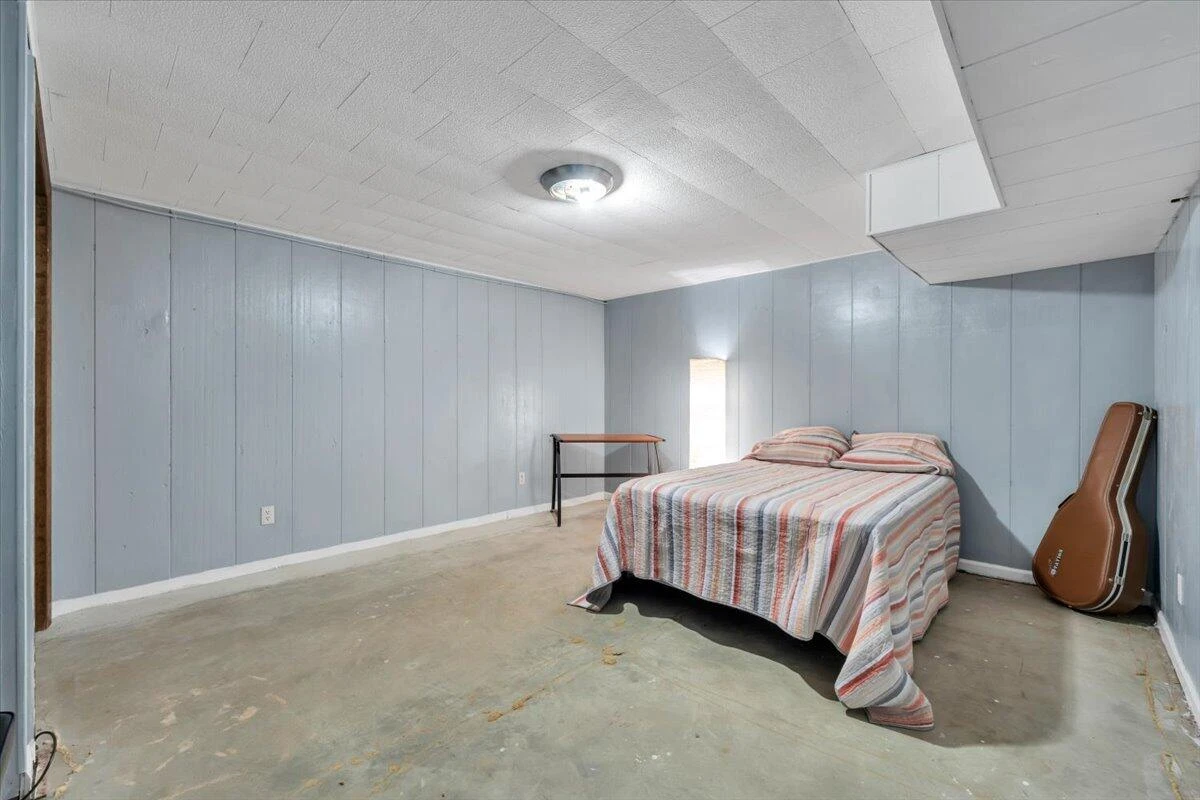 727 Plantation CIR - Photo 45