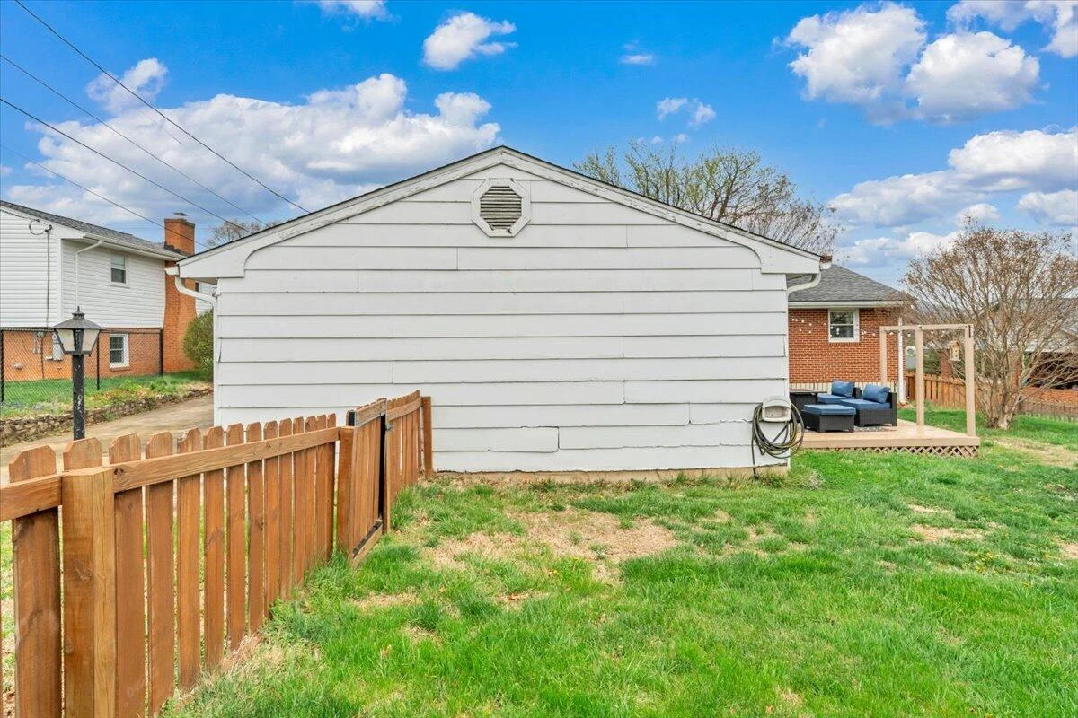 727 Plantation CIR - Photo 52