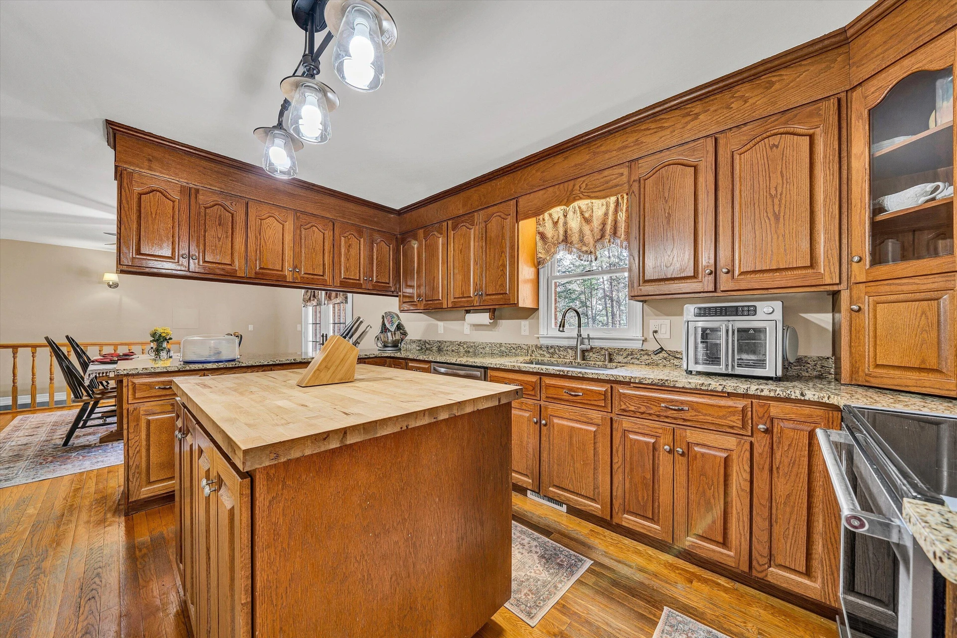 1488 HENRY RD - Photo 16